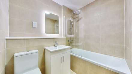 Hanworth Road, Hounslow, Image 19