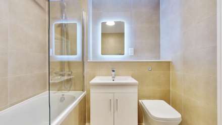 Hanworth Road, Hounslow, Image 11