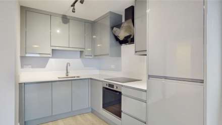 Hanworth Road, Hounslow, Image 8