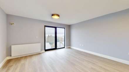 Hanworth Road, Hounslow, Image 9