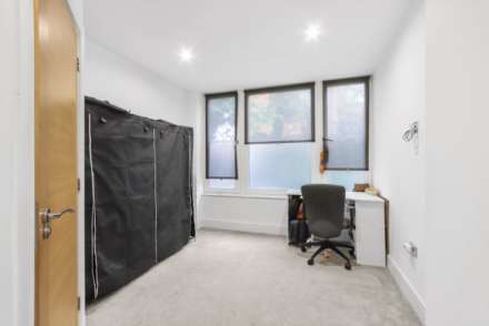 Windsor Road, Slough, Image 4