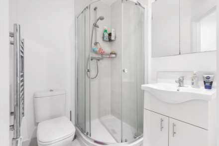 Windsor Road, Slough, Image 7