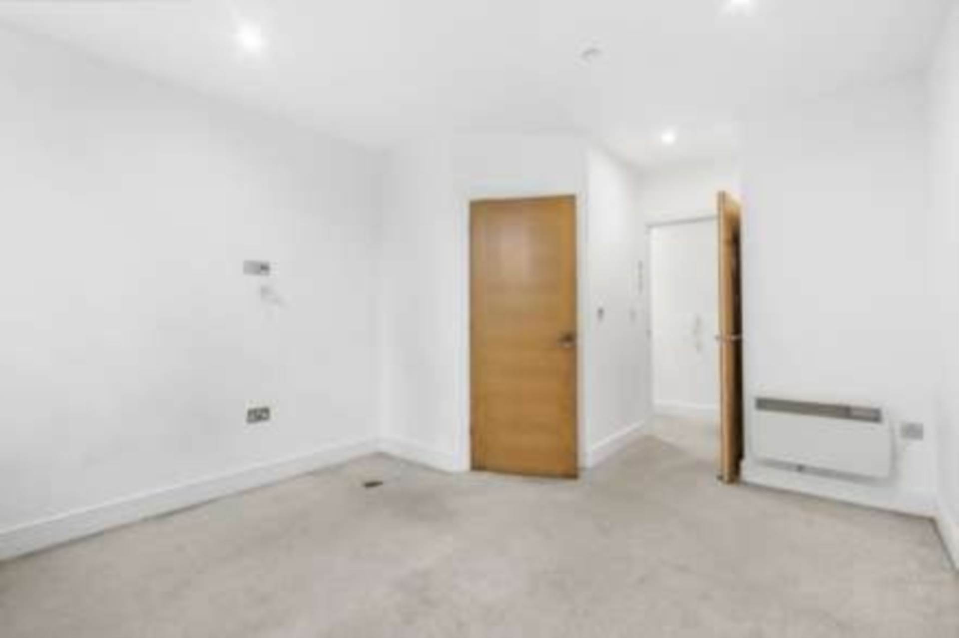 Windsor Road, Slough, Image 14