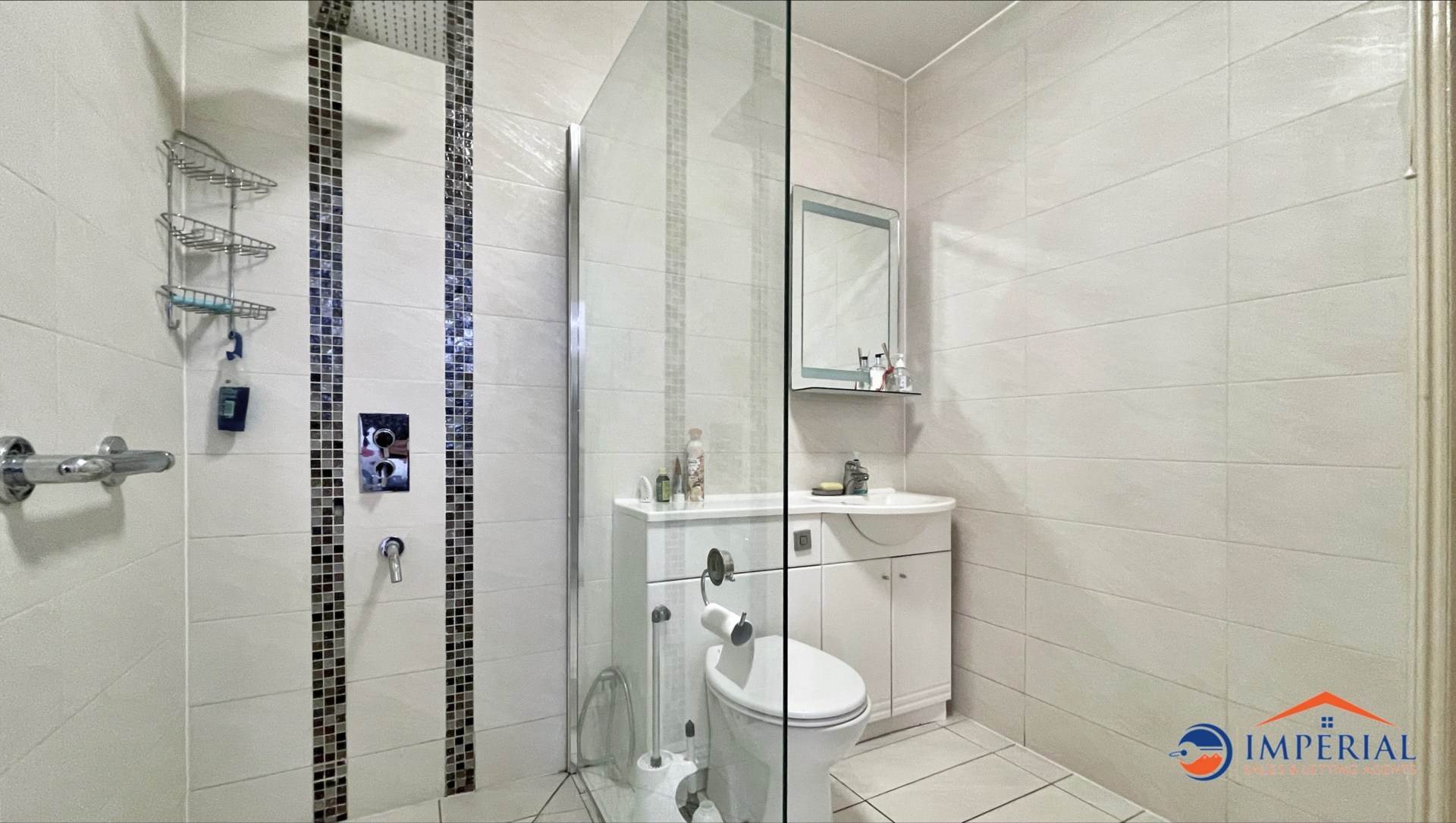 Crosslands Avn, Southall, Image 11