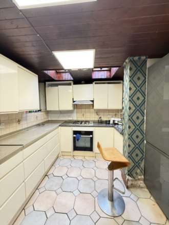 Gordon Road, Southall, Image 3