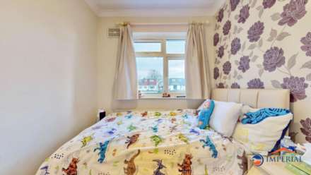 Crosslands Avn, Southall, Image 16