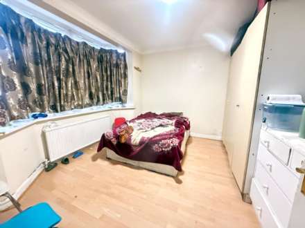 Dorchester Waye, Hayes, Image 3