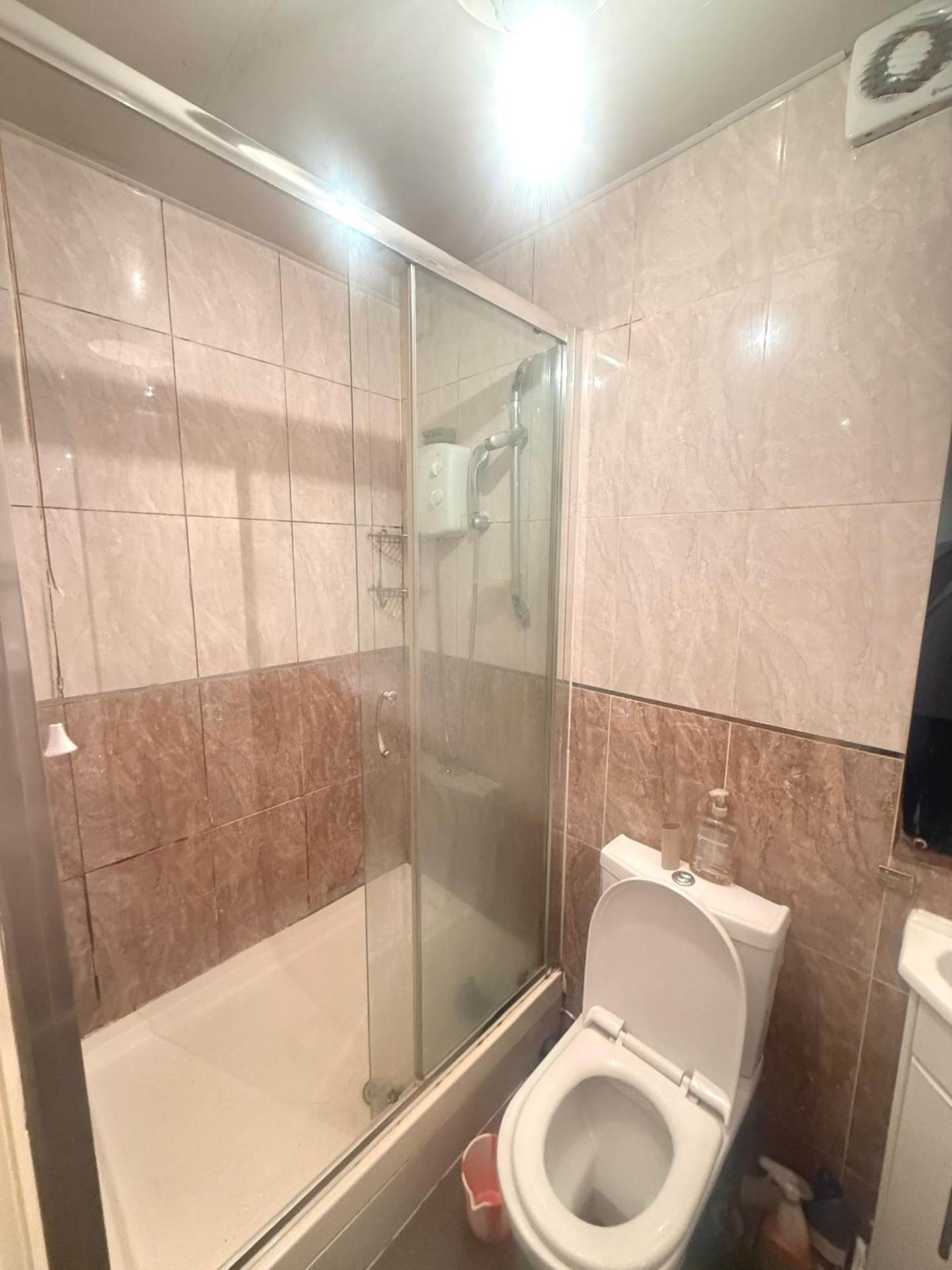 East Avenue, Hayes, Image 6