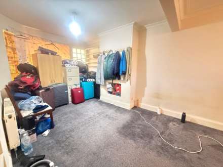 Balmoral Drive, Hayes, Image 3