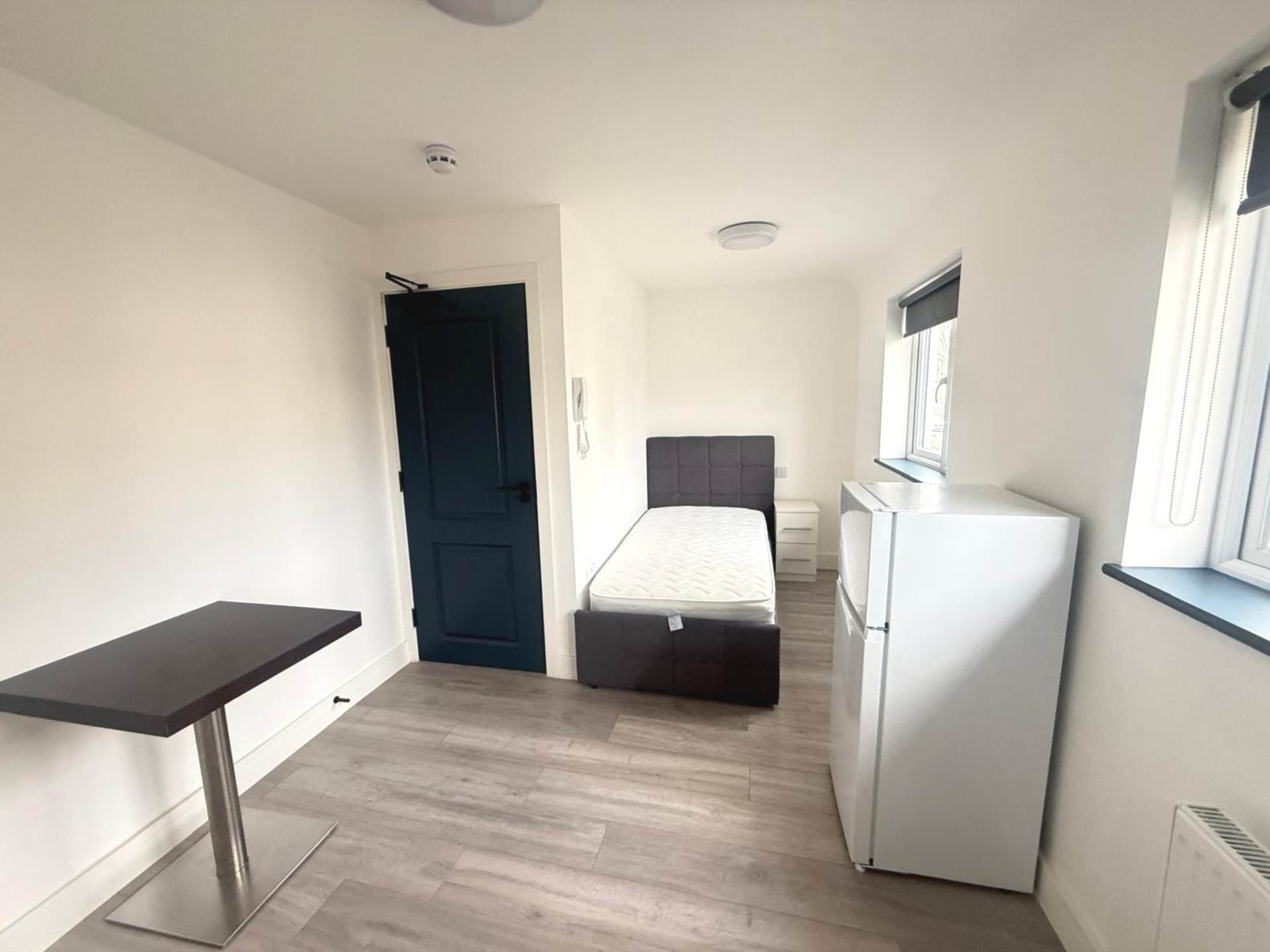 Hunters Grove, Hayes, Image 9