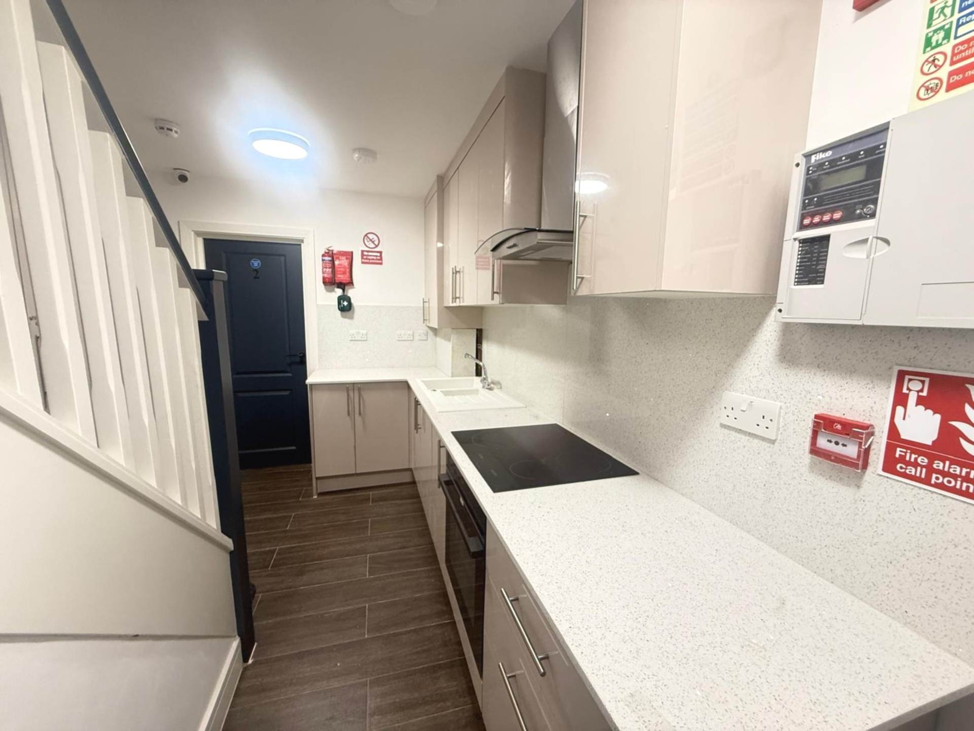 Hunters Grove, Hayes, Image 15