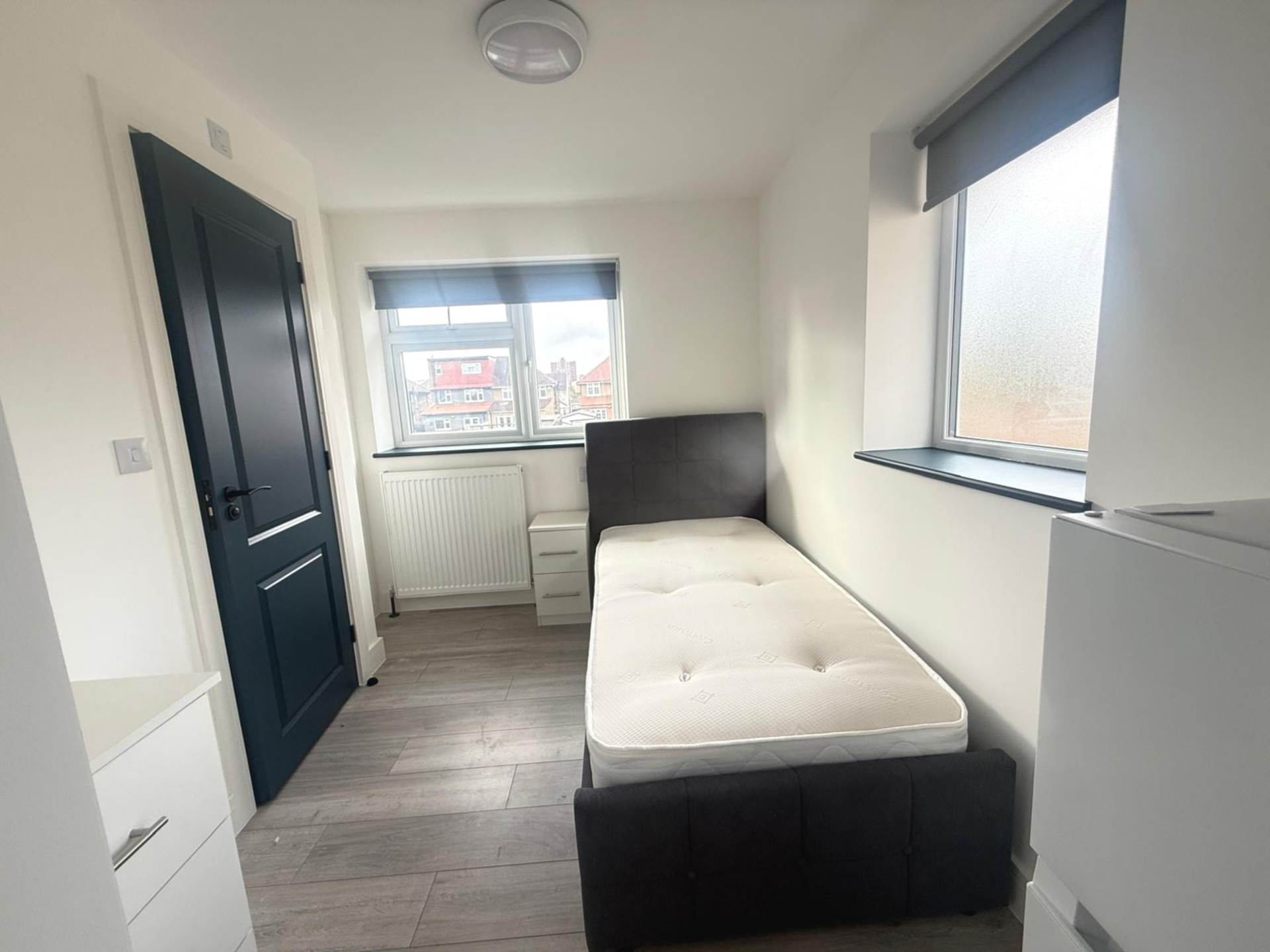 Hunters Grove, Hayes, Image 17