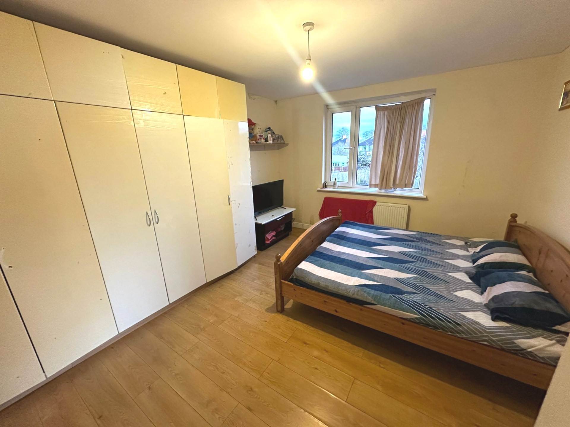 Springwell Road, Heston, Image 7