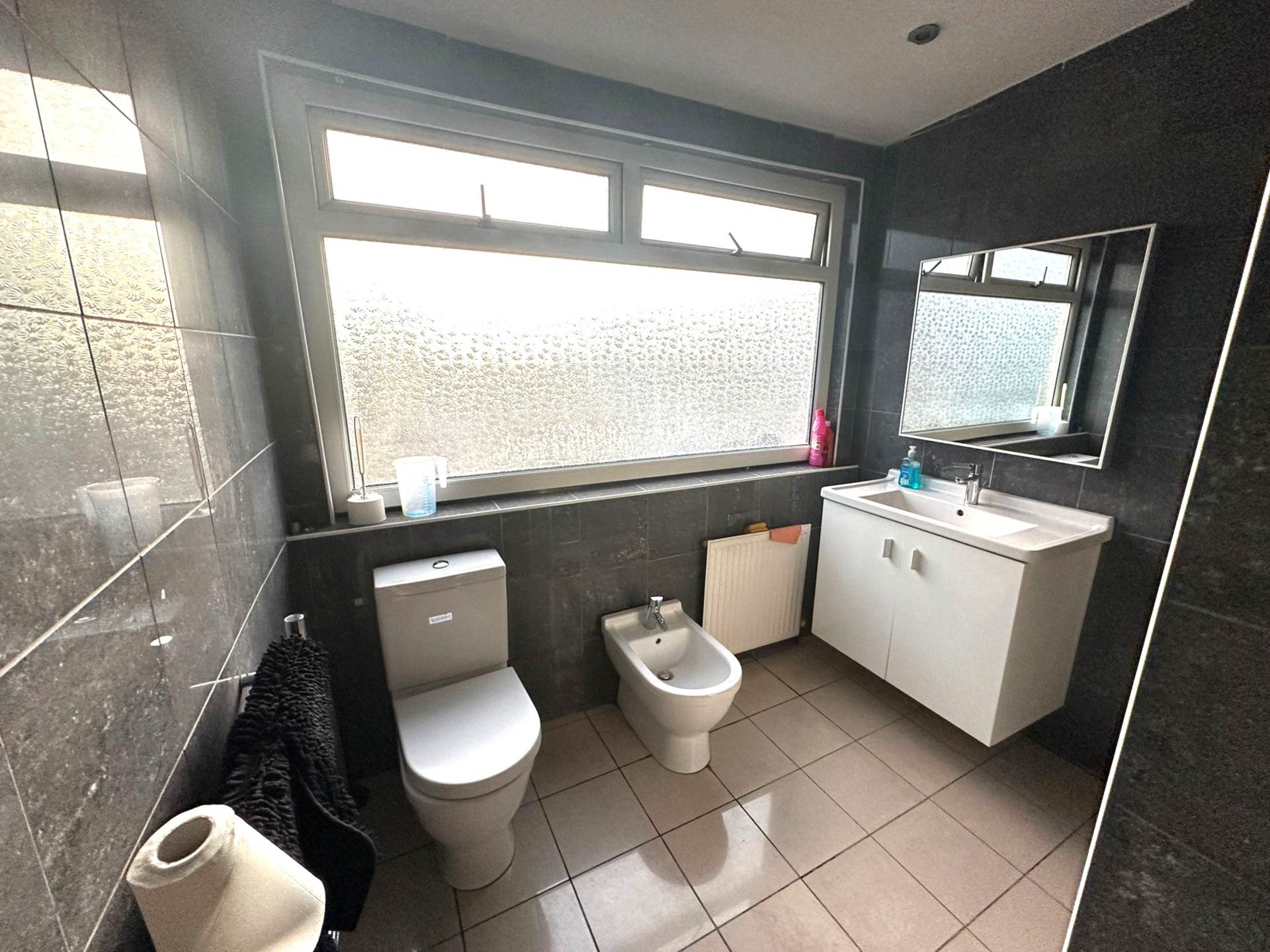 Springwell Road, Heston, Image 8