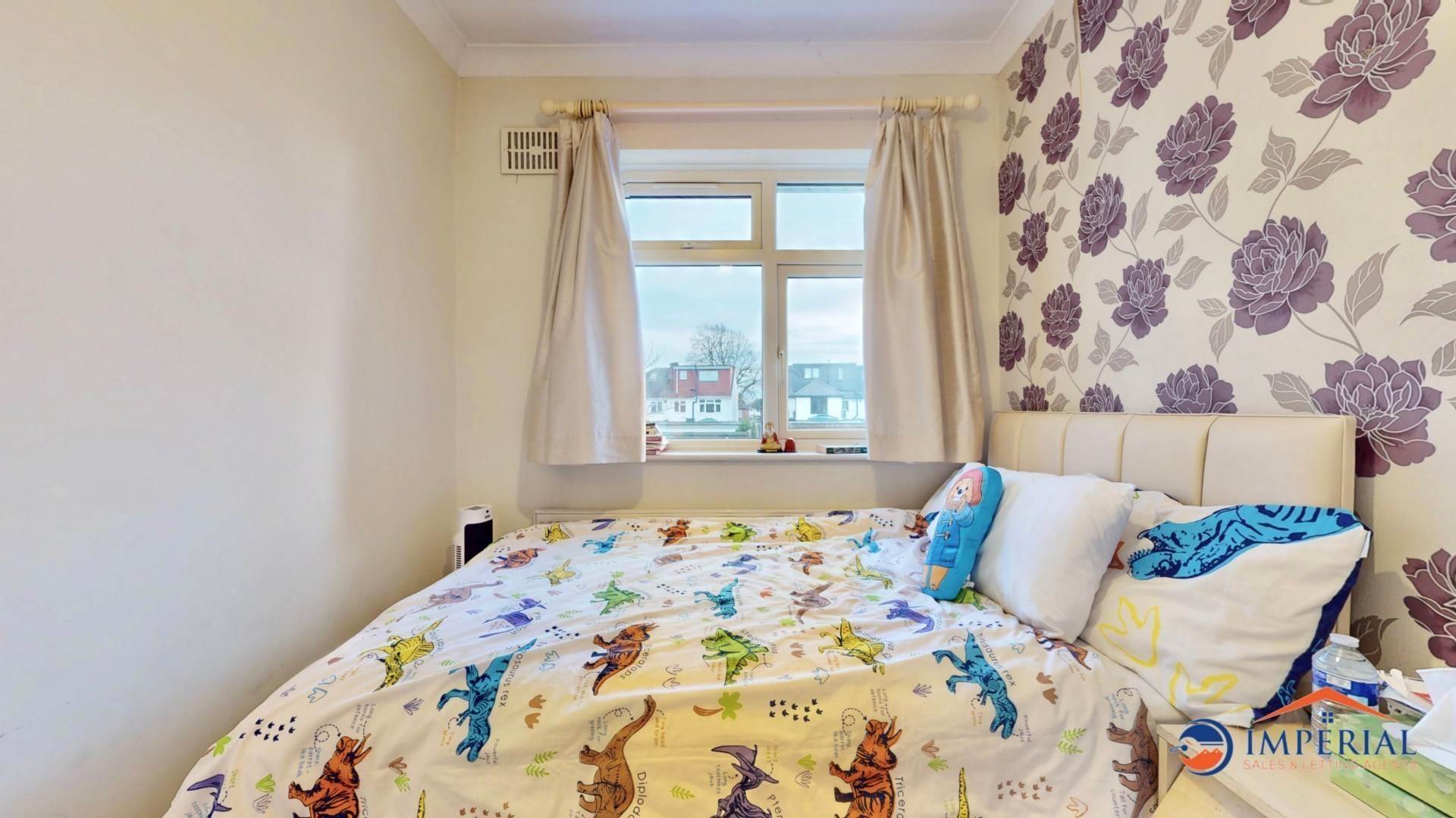 Crosslands Avn, Southall, Image 22