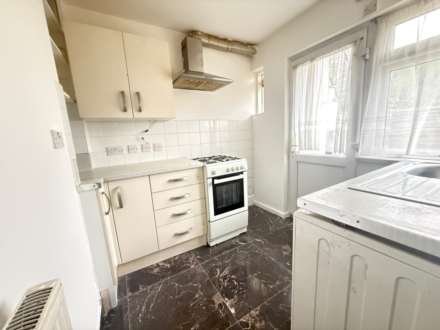 The Crescent, Hayes, Image 1