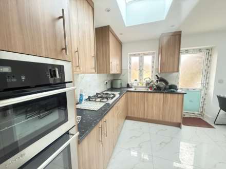 Cerne Close, Hayes, Image 3