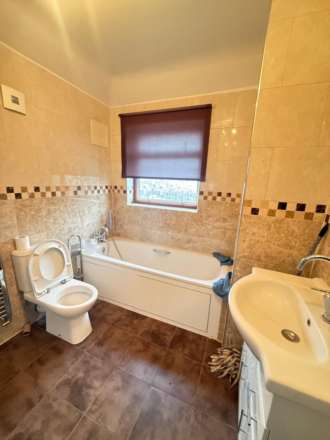 Cerne Close, Hayes, Image 6