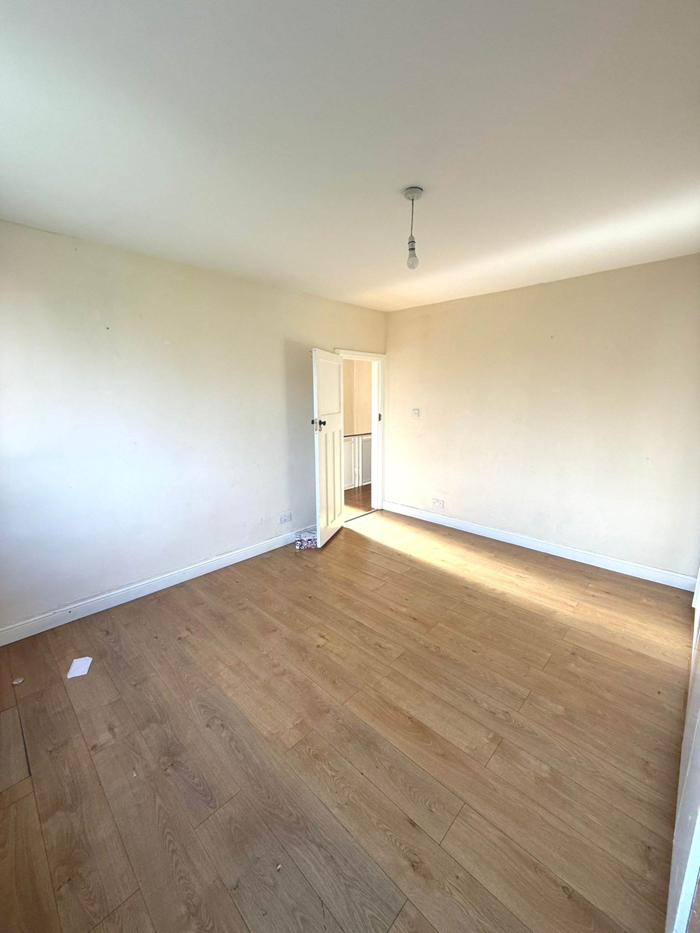 Springwell Road, Heston, Image 6