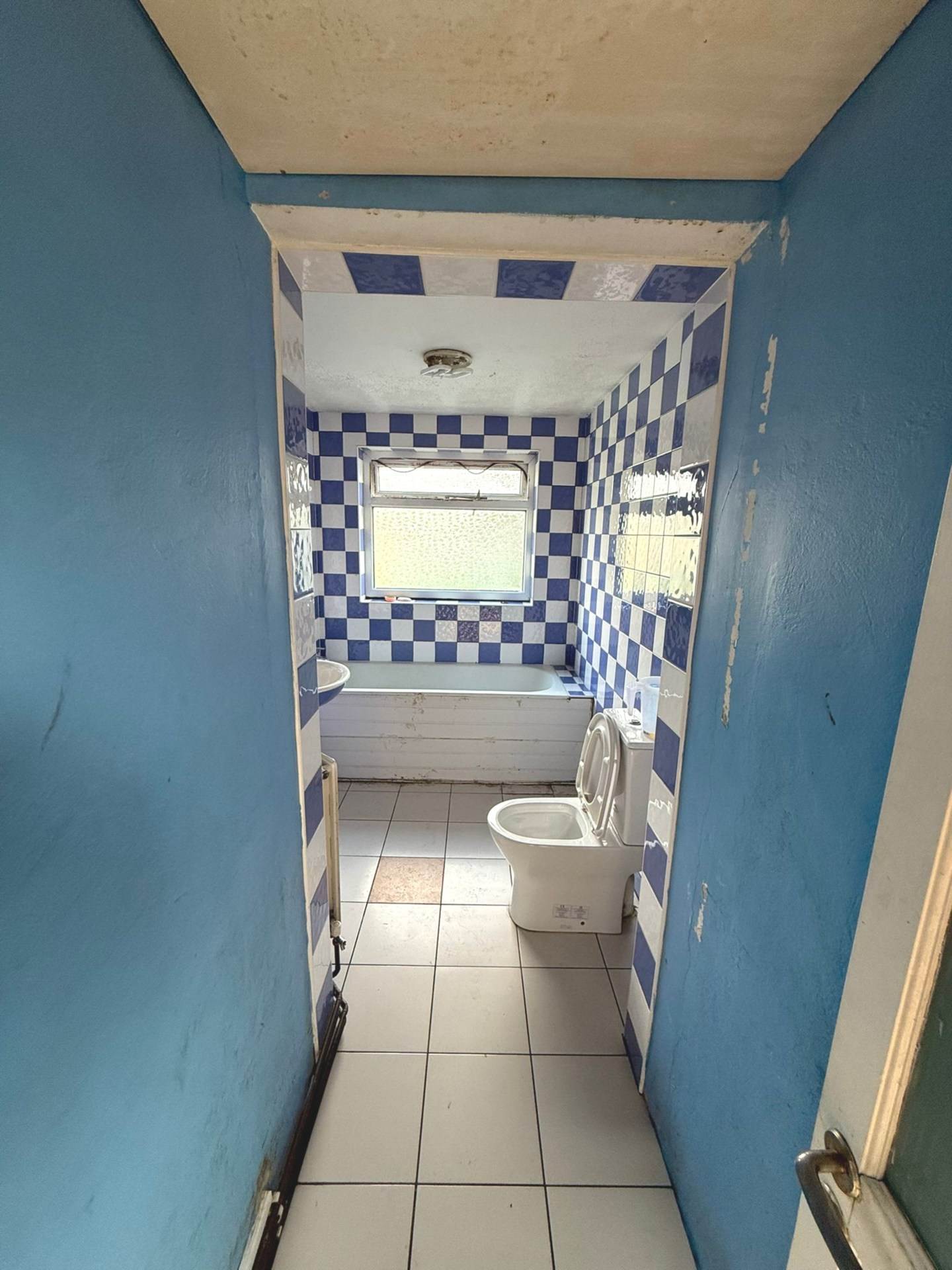 Springwell Road, Heston, Image 7