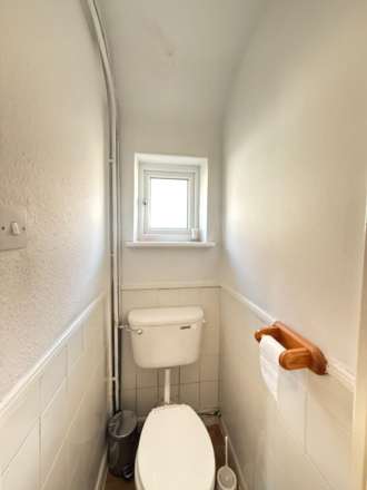 Heston Avenue, Heston, Image 12