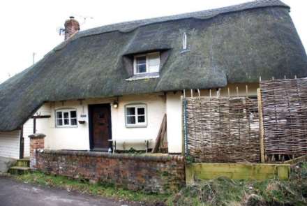 3 Bedroom Cottage, Benson Lane, Crowmarsh, Wallingford