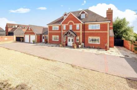 Property For Sale Whitchurch Hill, Reading