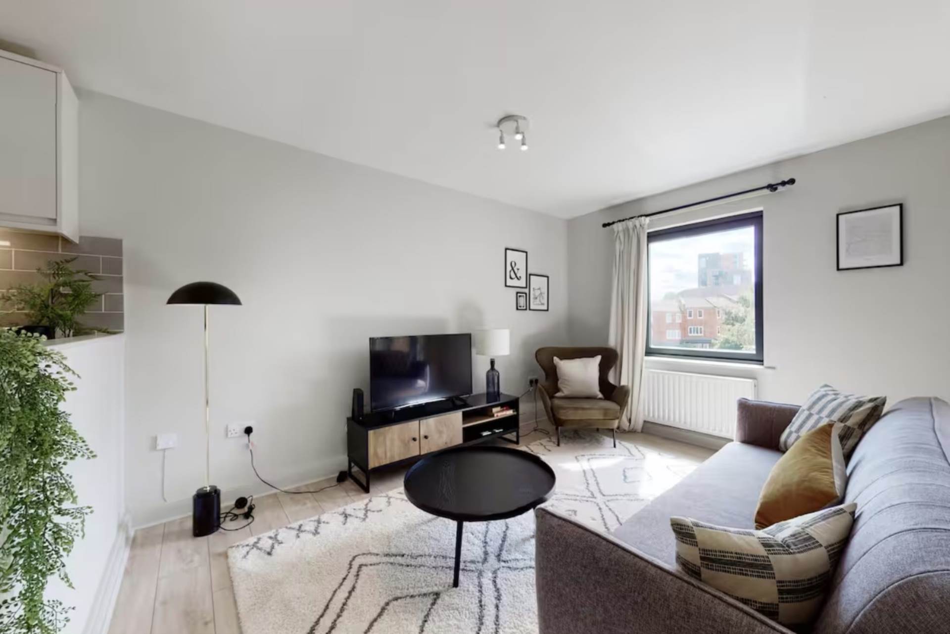 Westpoint Apartments, London, Image 1
