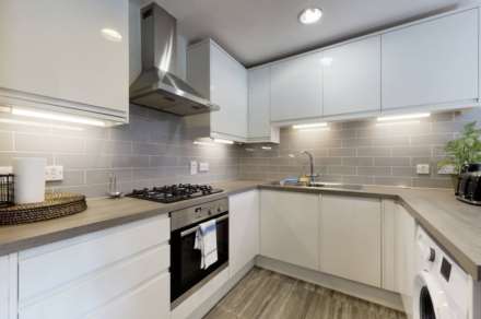 Westpoint Apartments, London, Image 4