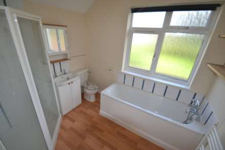 Windmill Lane, Epsom, KT17 1HY, Image 12