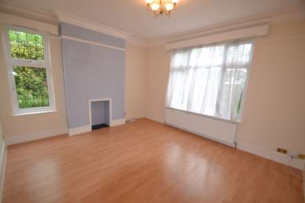 Windmill Lane, Epsom, KT17 1HY, Image 7