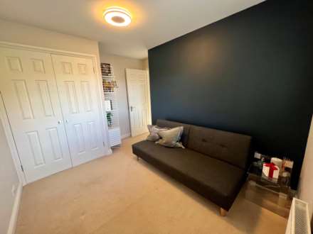 Gayton Close, Ashtead, KT21 2QJ, Image 11