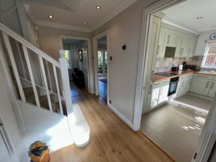 Gayton Close, Ashtead, KT21 2QJ, Image 2