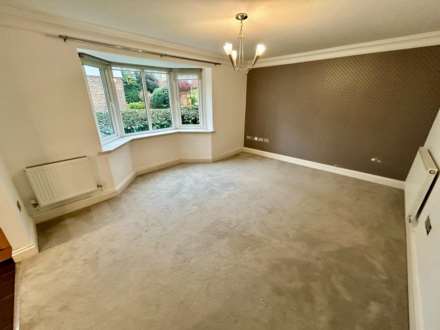 Randalls Road, Leatherhead, KT22 7UH, Image 1