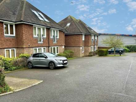 Randalls Road, Leatherhead, KT22 7UH, Image 10