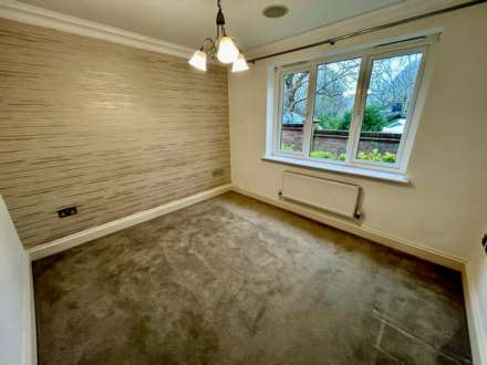 Randalls Road, Leatherhead, KT22 7UH, Image 4