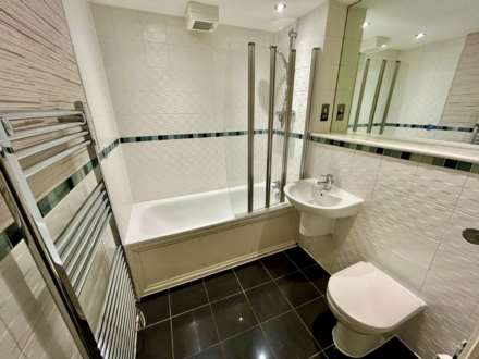 Randalls Road, Leatherhead, KT22 7UH, Image 8