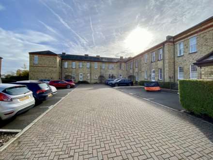 Horton Crescent, Epsom, KT19 8BW