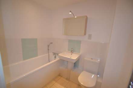 Church Street, Epsom, KT17 4NP, Image 8