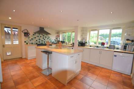 Manor House Lane, Great Bookham, KT23 4EL, Image 4