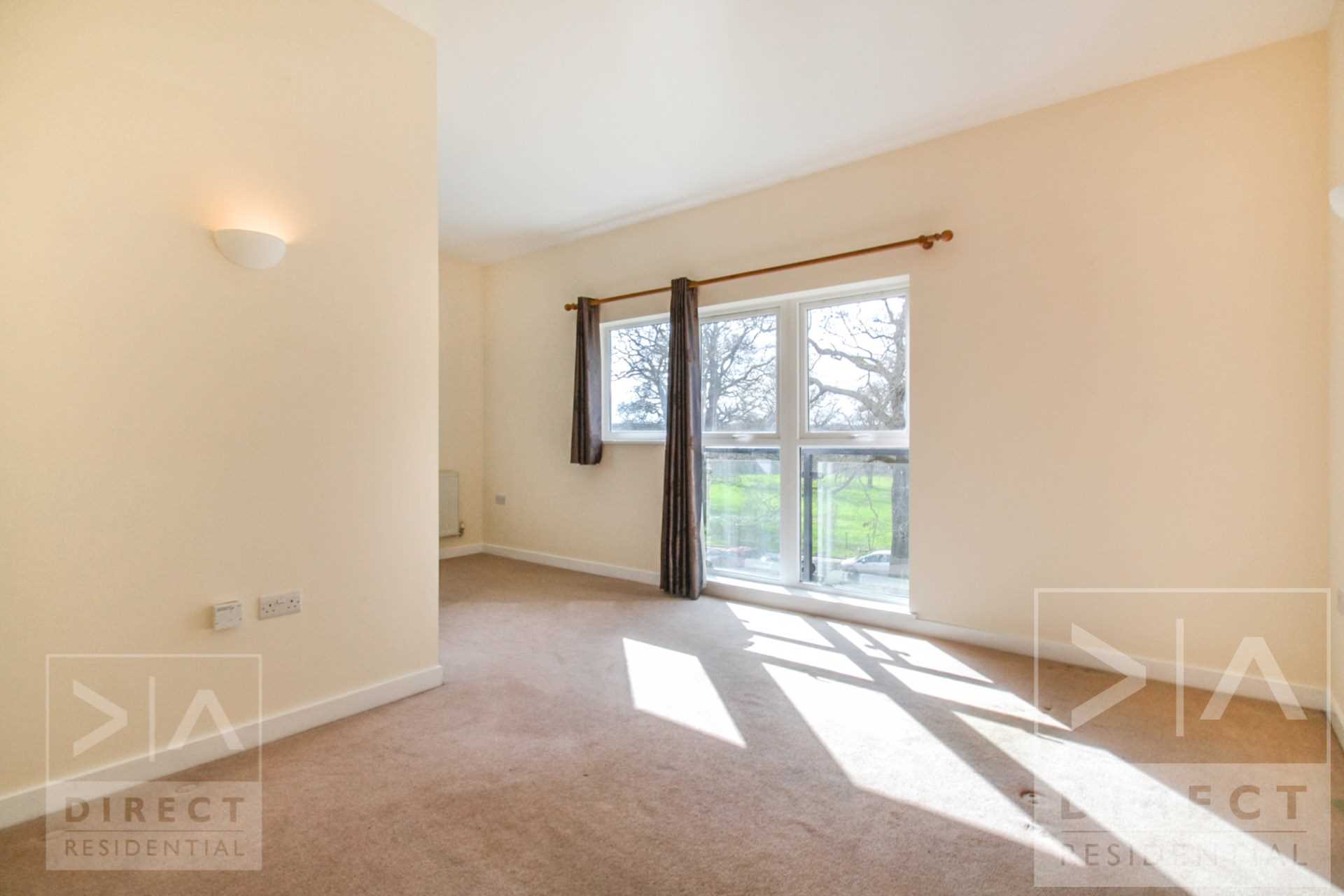 Park View Road, Leatherhead, KT22 7GG, Image 2