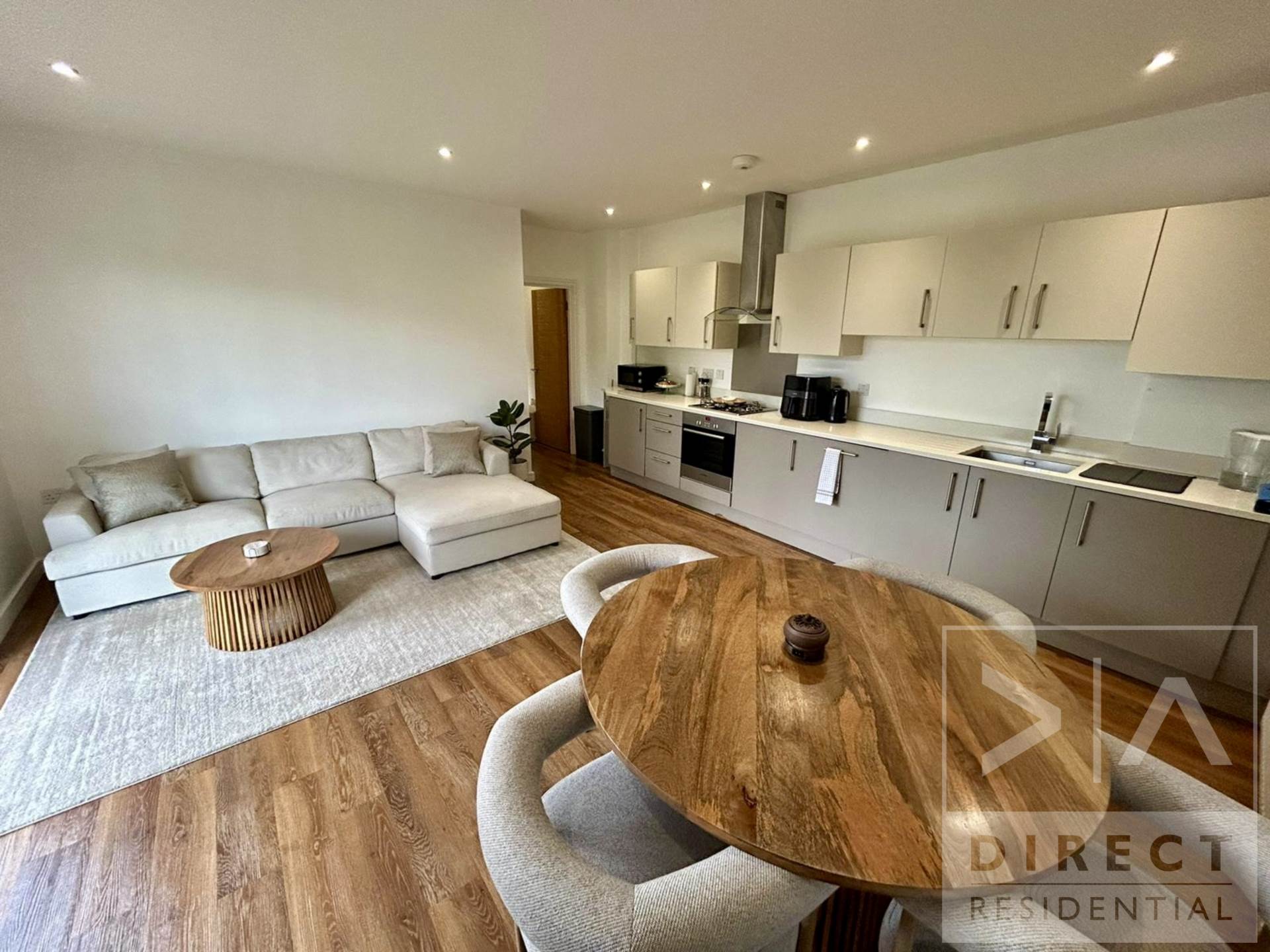 Upper High Street, Epsom, KT17 4RA, Image 3