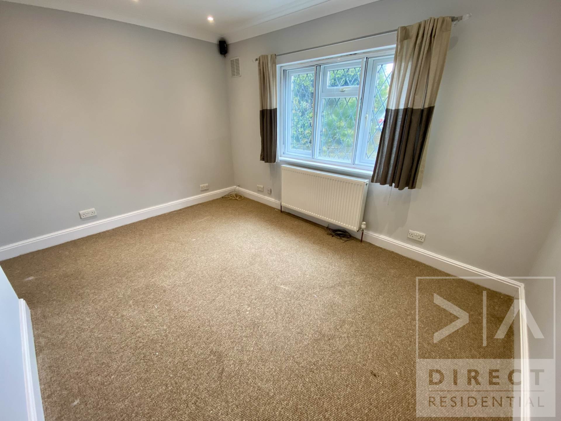 Croydon Lane, Banstead, SM7 3AS, Image 3