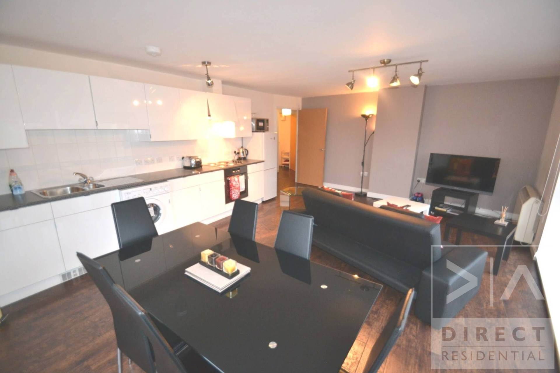 Station Approach, Epsom, KT19 8DL, Image 2