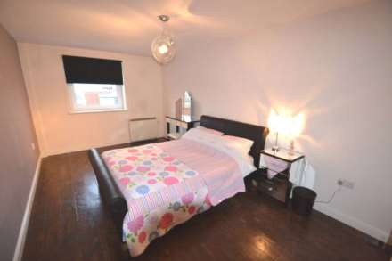 Station Approach, Epsom, KT19 8DL, Image 5