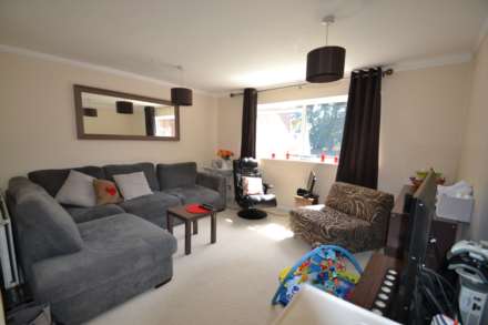 East Street, Epsom, KT17 1EP, Image 2