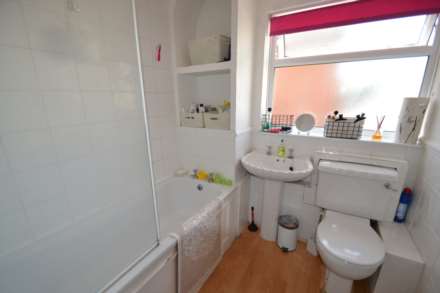 East Street, Epsom, KT17 1EP, Image 7