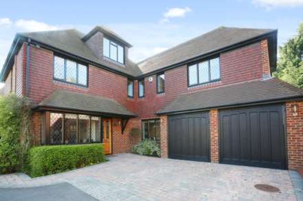 6 Bedroom Detached, Park Lane, Ashtead, KT21 1DW