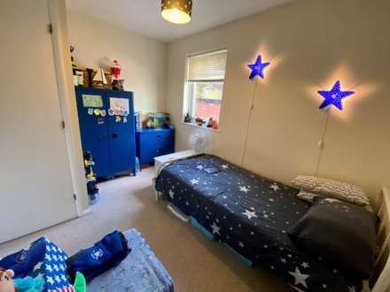 Hawthorne Place, Epsom, KT17 4AA, Image 8