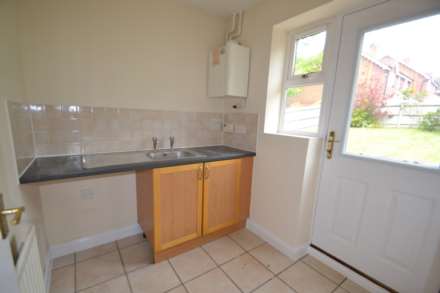 Quarry Gardens, Leatherhead, KT22 8UE, Image 4